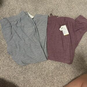 New! Set of two old navy joggers size large gray heathered purple